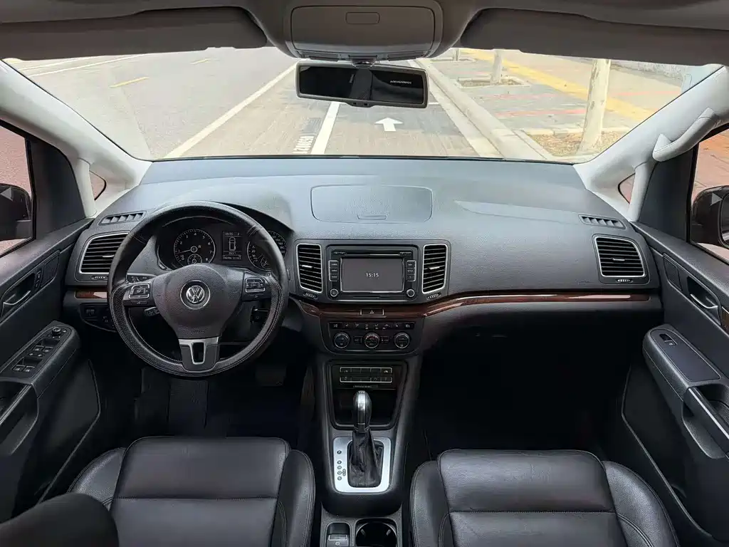 Volkswagen Sharan — миниатюра 3