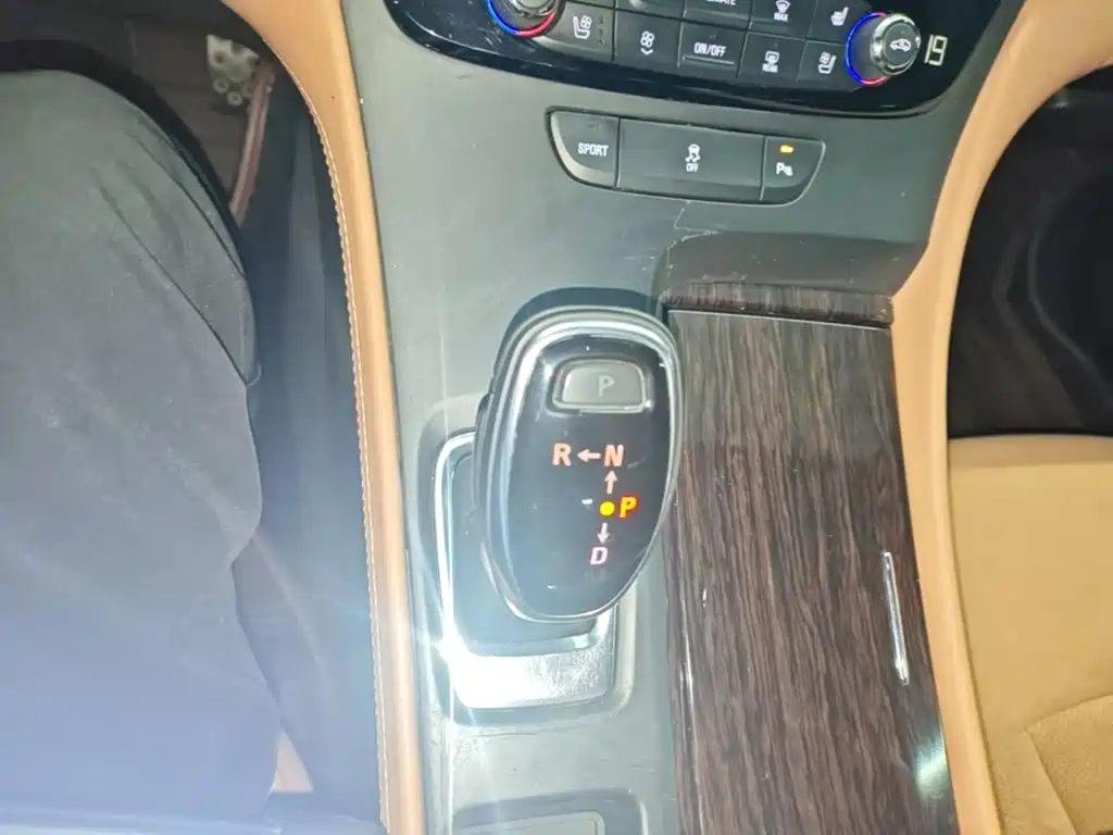 Buick LaCrosse — миниатюра 14