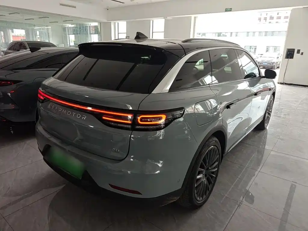 Leapmotor Leapmotor C11 — миниатюра 7