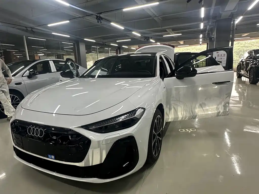 Audi A5L — миниатюра 10