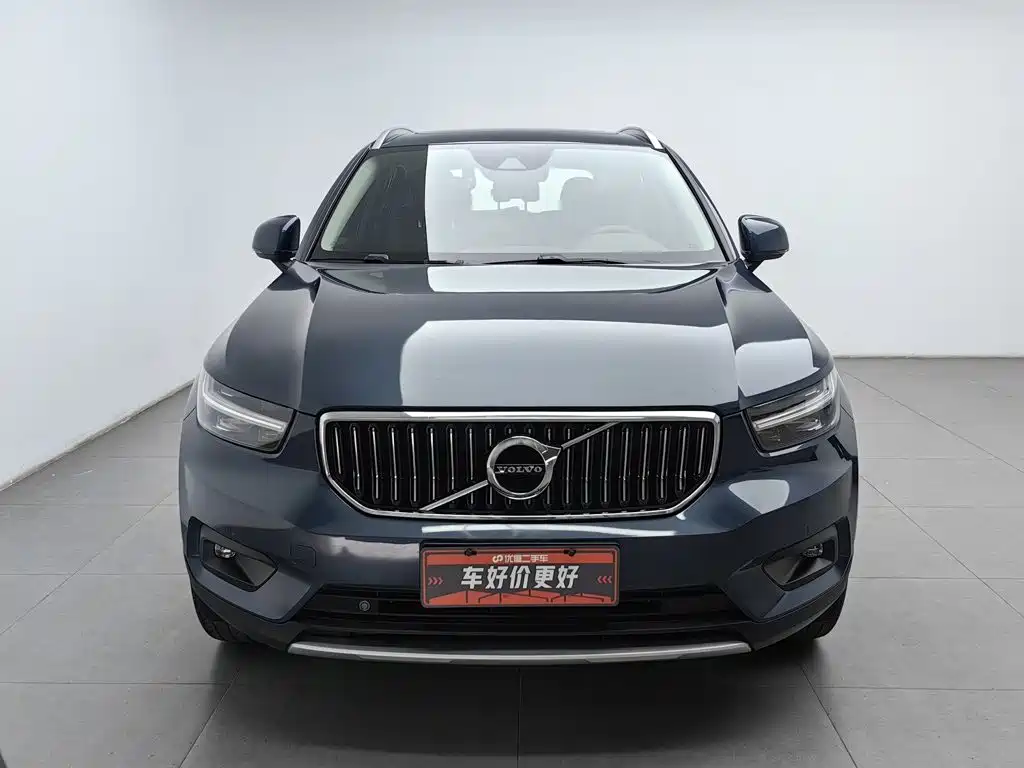 Volvo XC40 — миниатюра 3