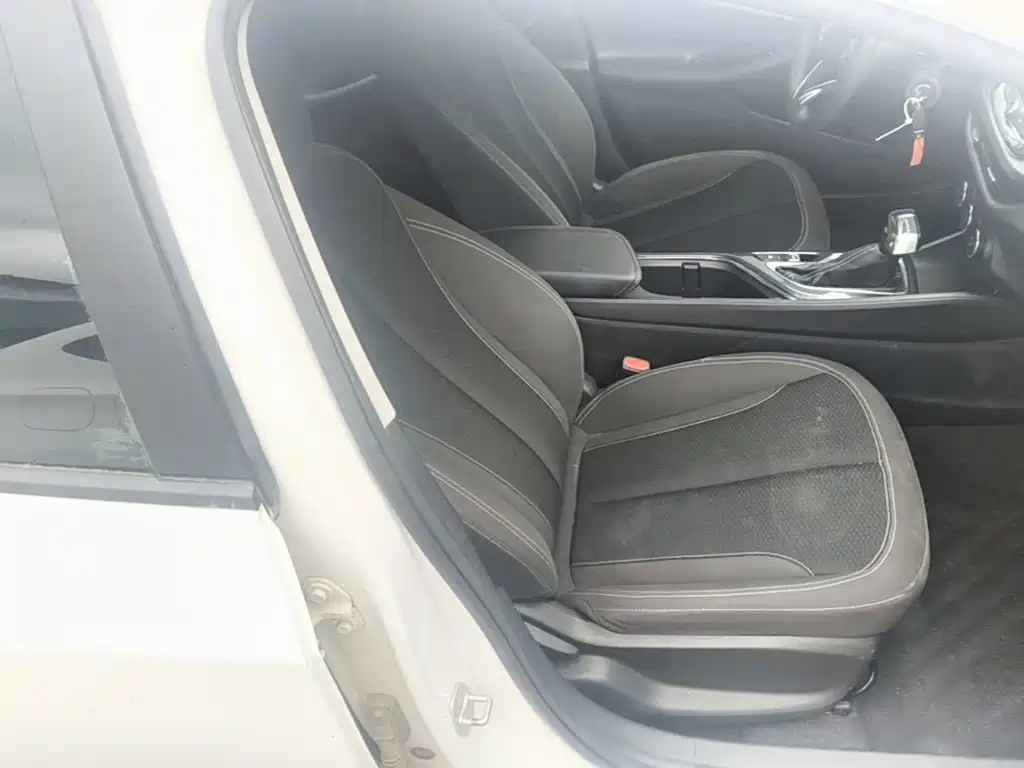 Buick Verano — миниатюра 25