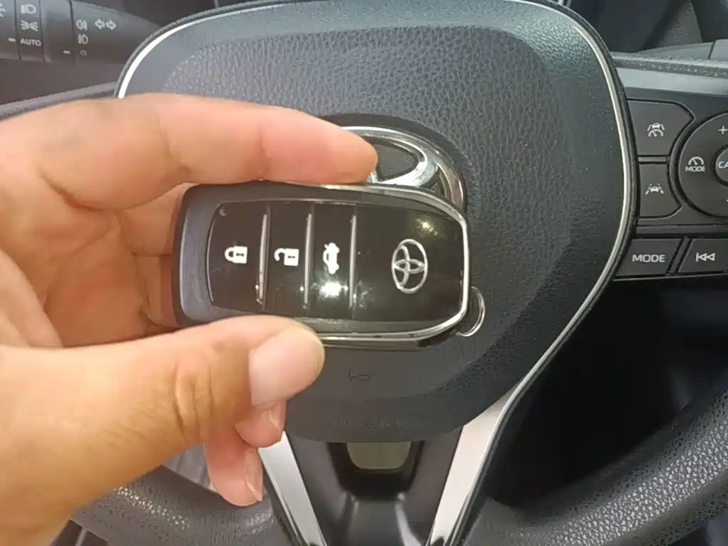 Toyota Corolla — миниатюра 9
