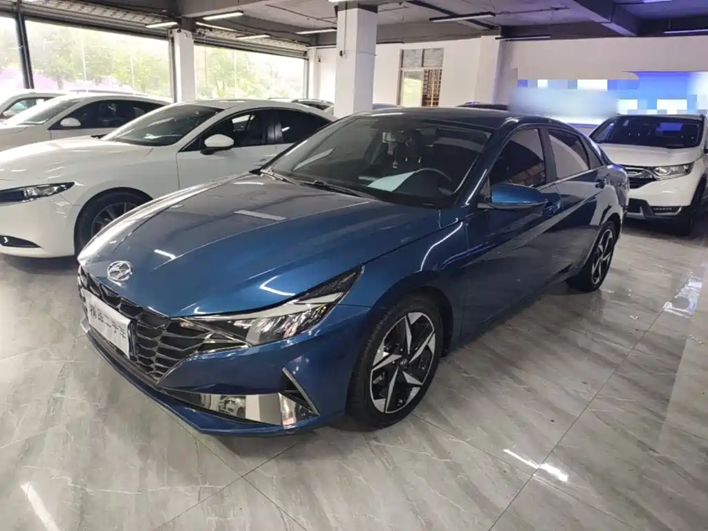 Hyundai Elantra — миниатюра 2