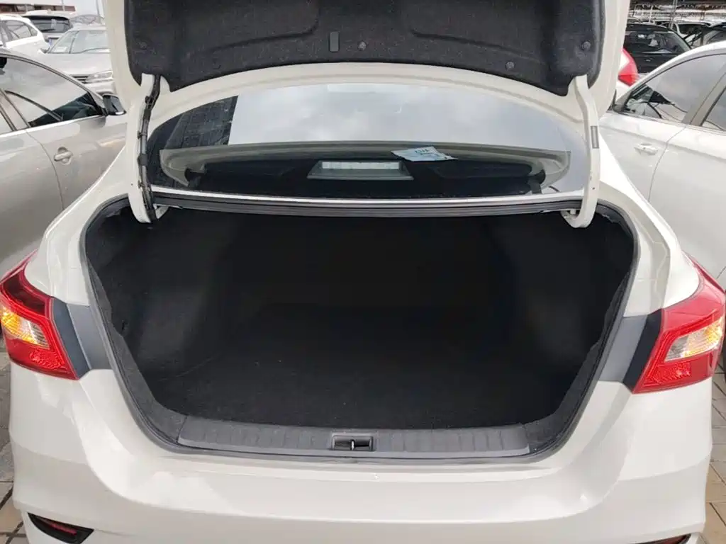 Nissan Sylphy — миниатюра 19