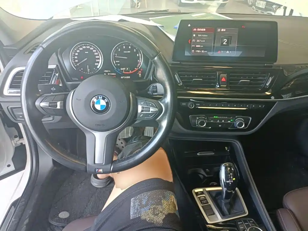 BMW 1 Series — миниатюра 10