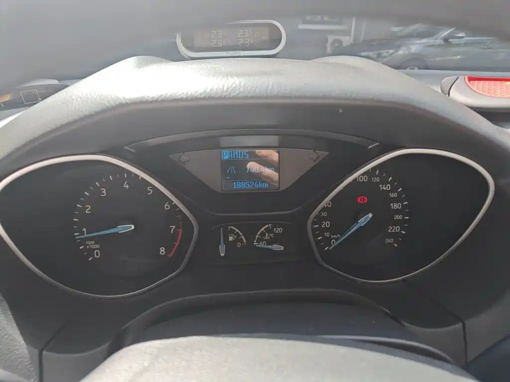 Ford Focus — миниатюра 12