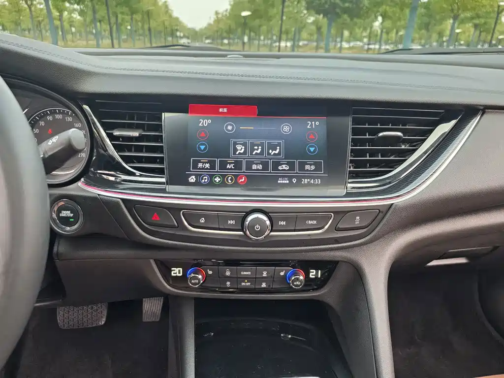 Buick Regal — миниатюра 14