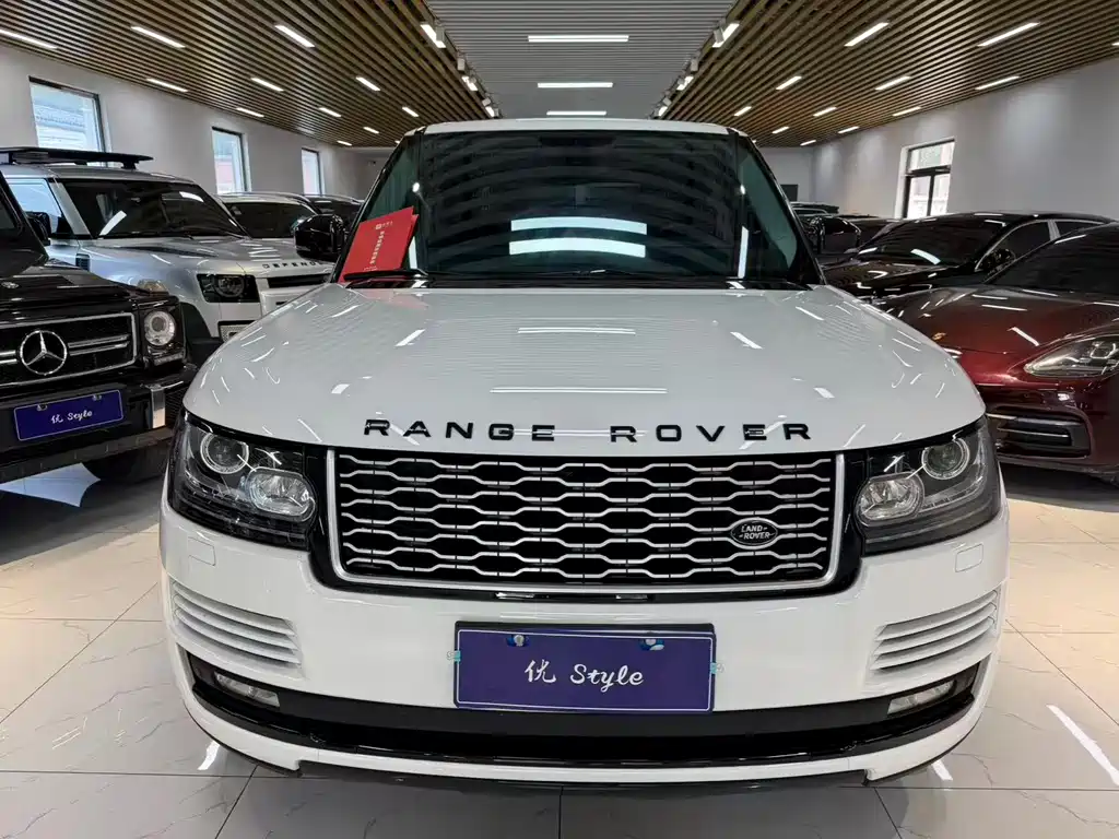 Land Rover Range Rover — миниатюра 2