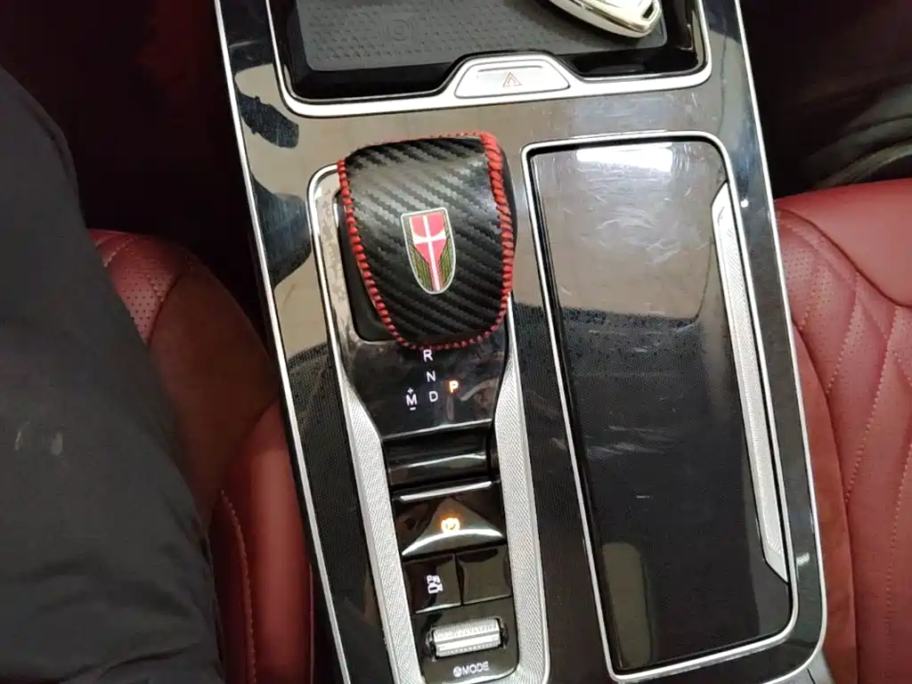 Hongqi Hongqi HS5 — миниатюра 14