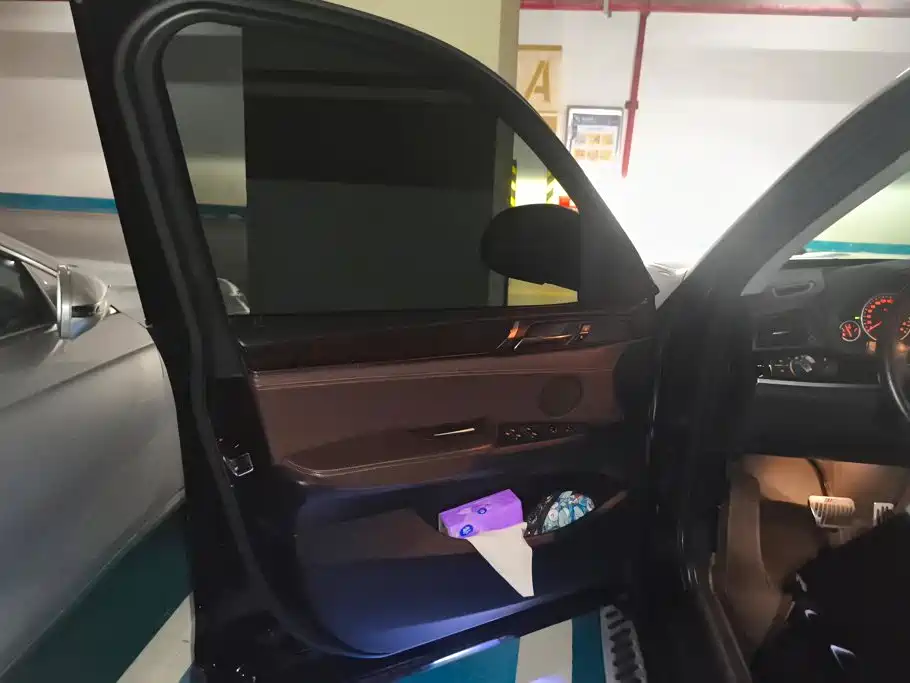 BMW X3 (Import) — миниатюра 7