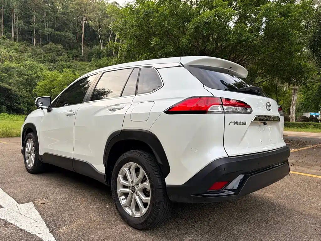 Toyota Frontlander 2023 2.0L CVT Elite