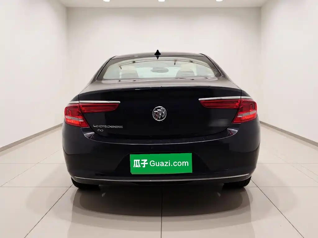Buick LaCrosse — миниатюра 3
