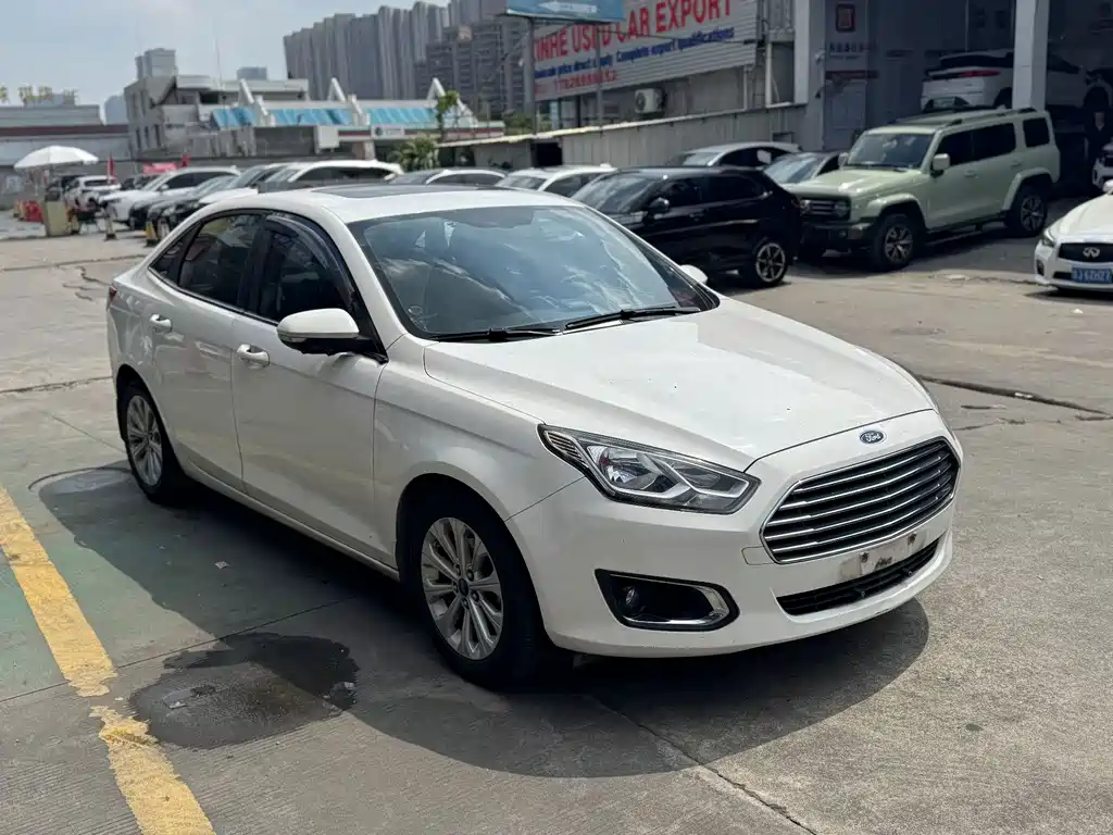 Ford Escort — миниатюра 3