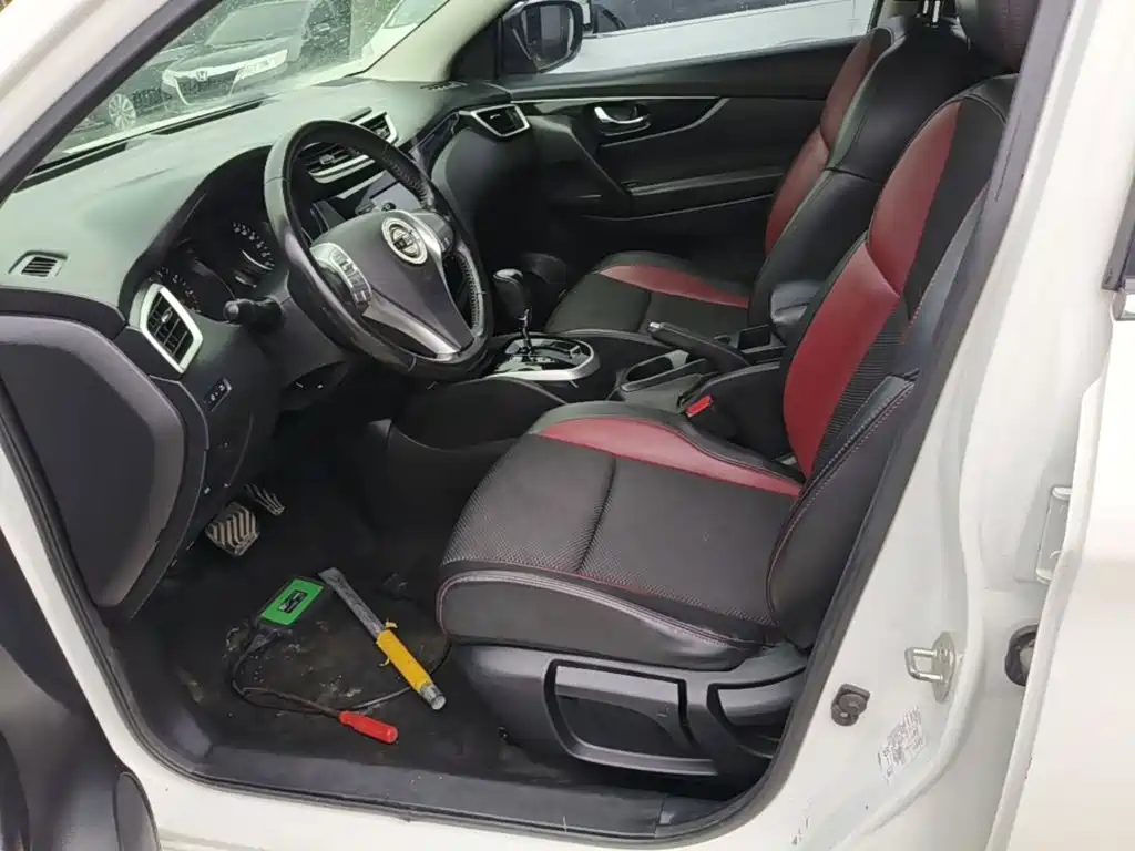 Nissan Qashqai — миниатюра 15
