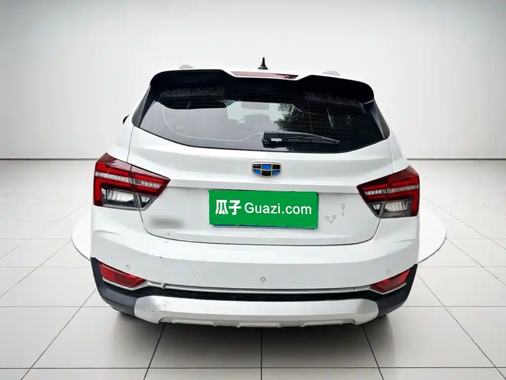 Geely Vision S1 — миниатюра 5