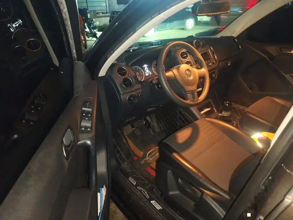 Volkswagen Tiguan — миниатюра 17