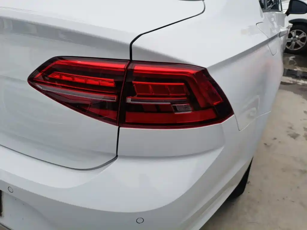 Volkswagen Lamando — миниатюра 8