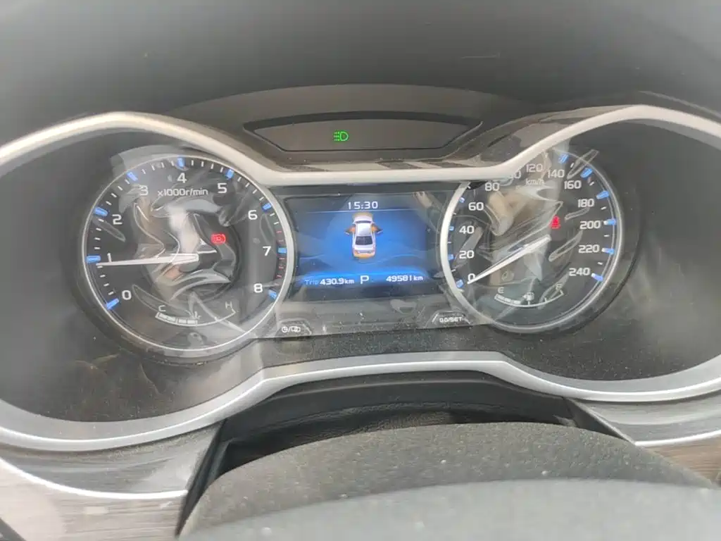 Geely Emgrand — миниатюра 12