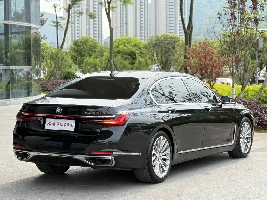 BMW 7 Series 7 2021 740Li Lead Luxury
