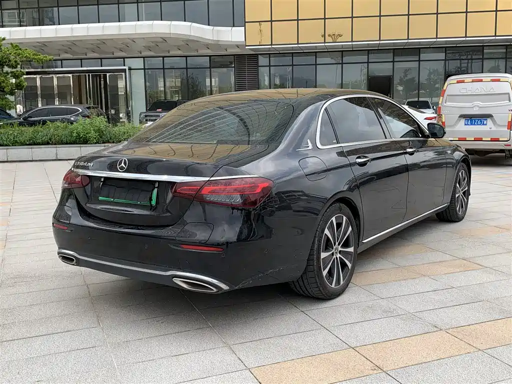 Mercedes-Benz E-Class New Energy — миниатюра 8