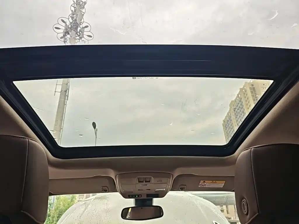 Buick Envision Plus — миниатюра 18