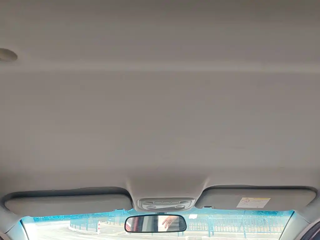 Geely Vision X1 — миниатюра 18