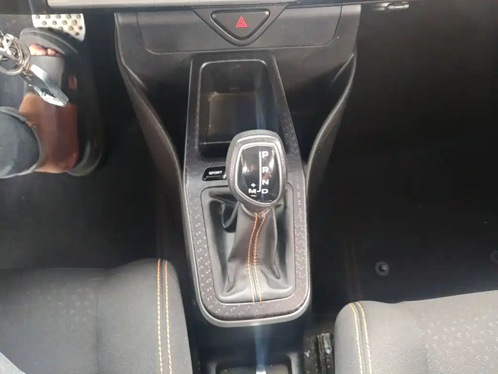 Geely Vision X1 — миниатюра 14