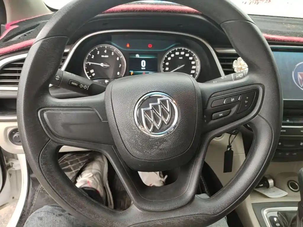 Buick Excelle — миниатюра 11