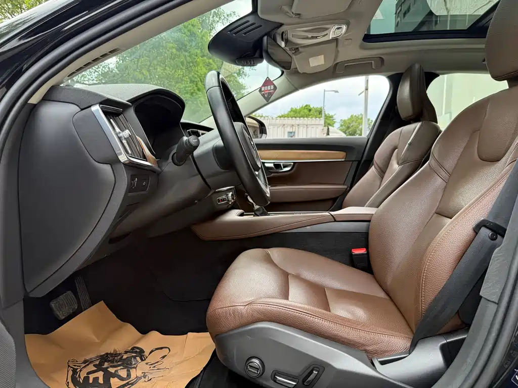 Volvo S90 2020 T5 Luxury