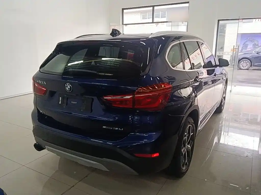 BMW X1 — миниатюра 7