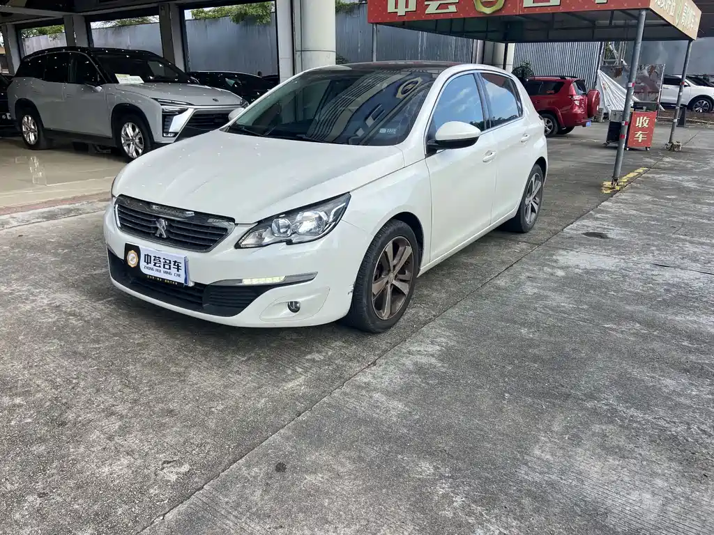 Peugeot 308S