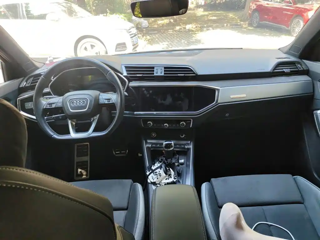 Audi Q3 — миниатюра 10