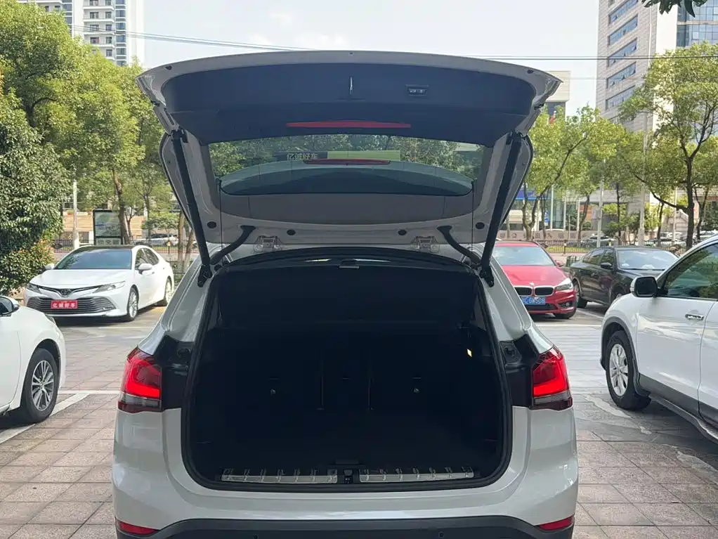 BMW X1 — миниатюра 8