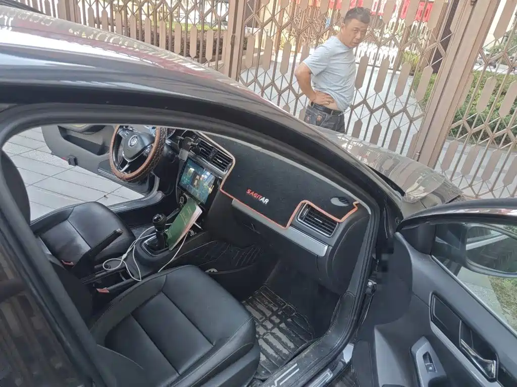 Volkswagen Sagitar — миниатюра 19