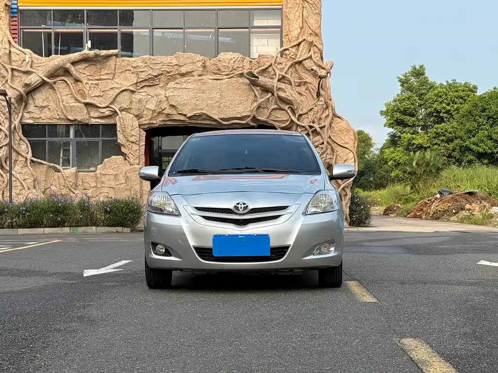 Toyota Vios — миниатюра 2
