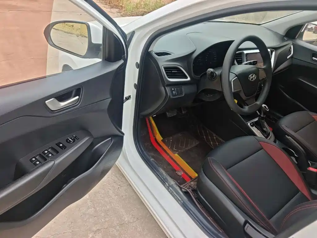 Hyundai Verna — миниатюра 16