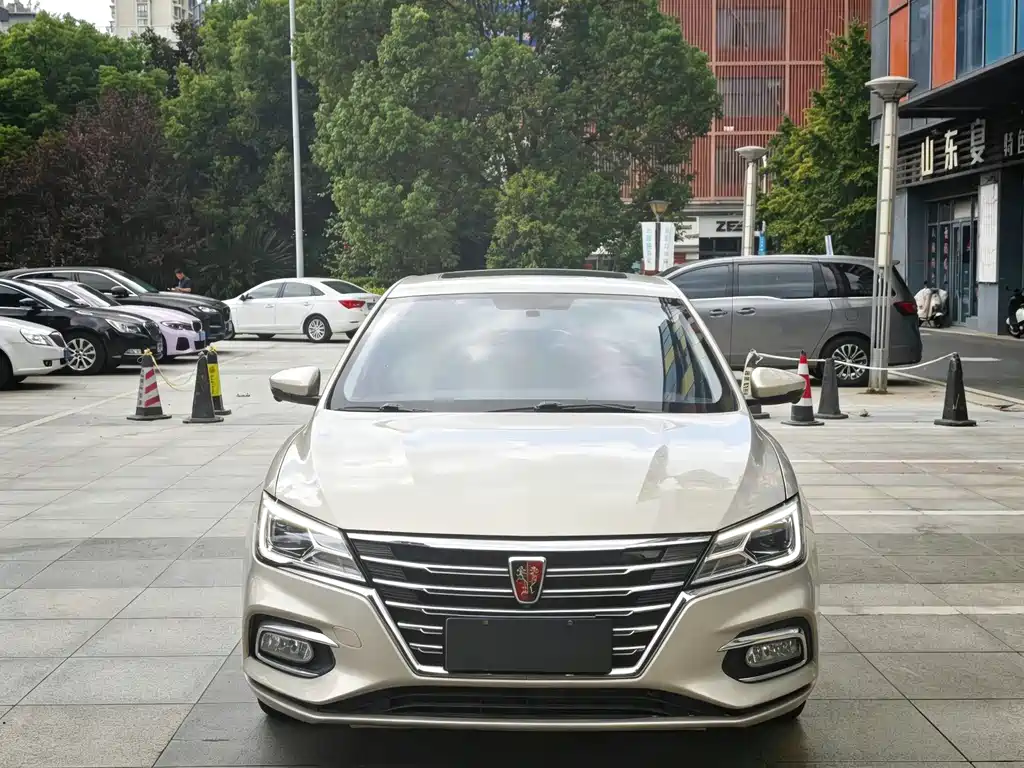 Roewe i5 — миниатюра 2