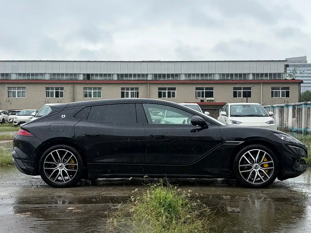 Denza Denza Z9GT — миниатюра 7