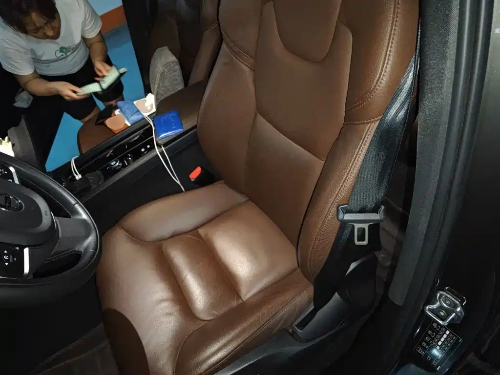 Volvo XC60 — миниатюра 11