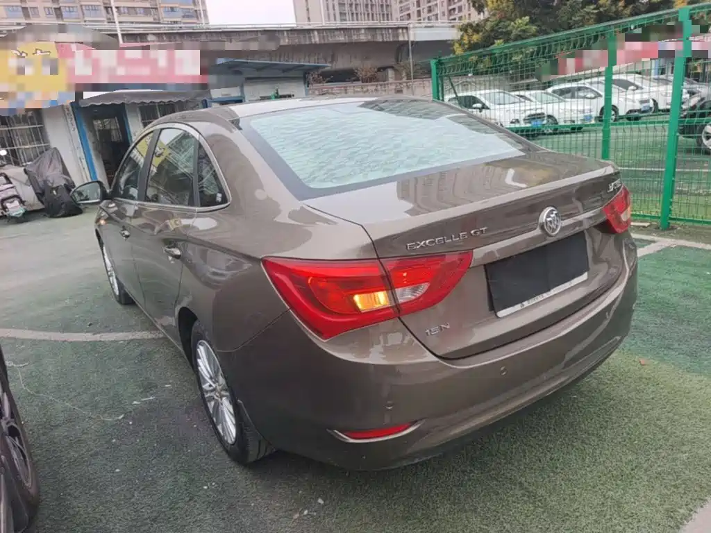 Buick Excelle — миниатюра 5
