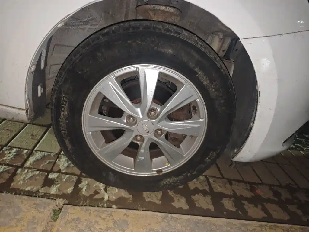 Chevrolet Sail — миниатюра 8