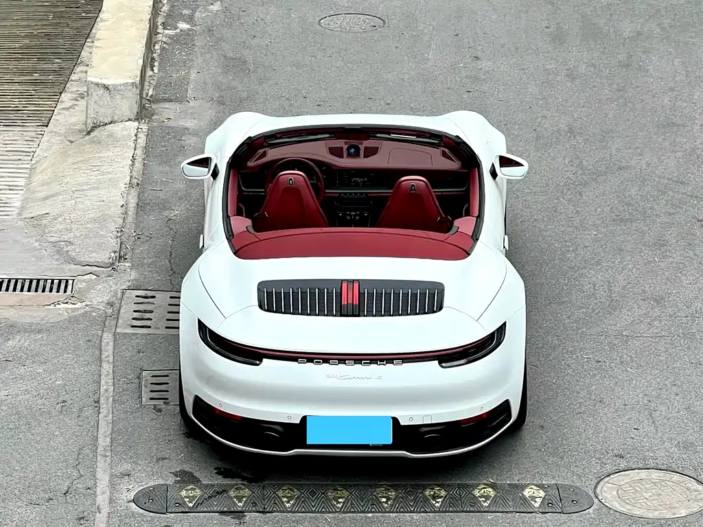 Porsche 911 2020 Carrera 4 Cabriolet 3.0T