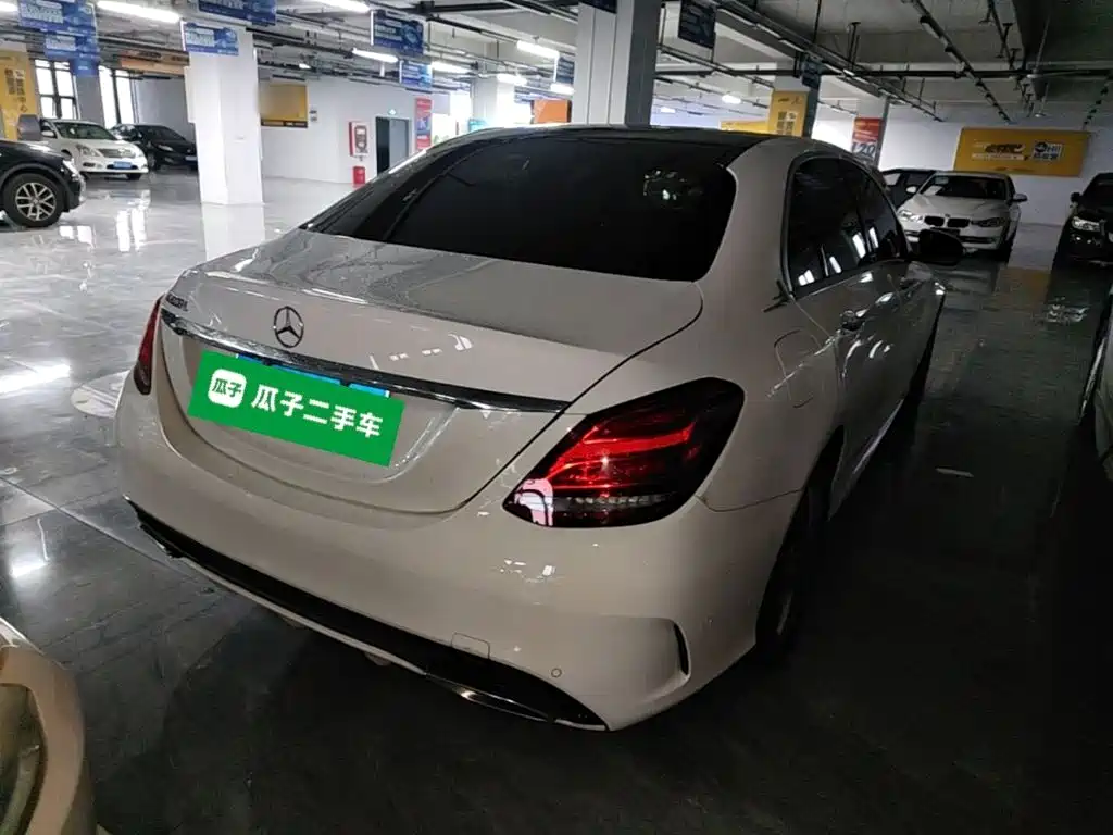 Mercedes-Benz C-Class — миниатюра 7
