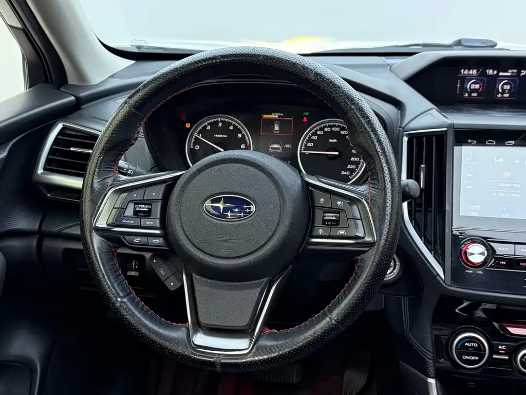Subaru Forester - фото 8