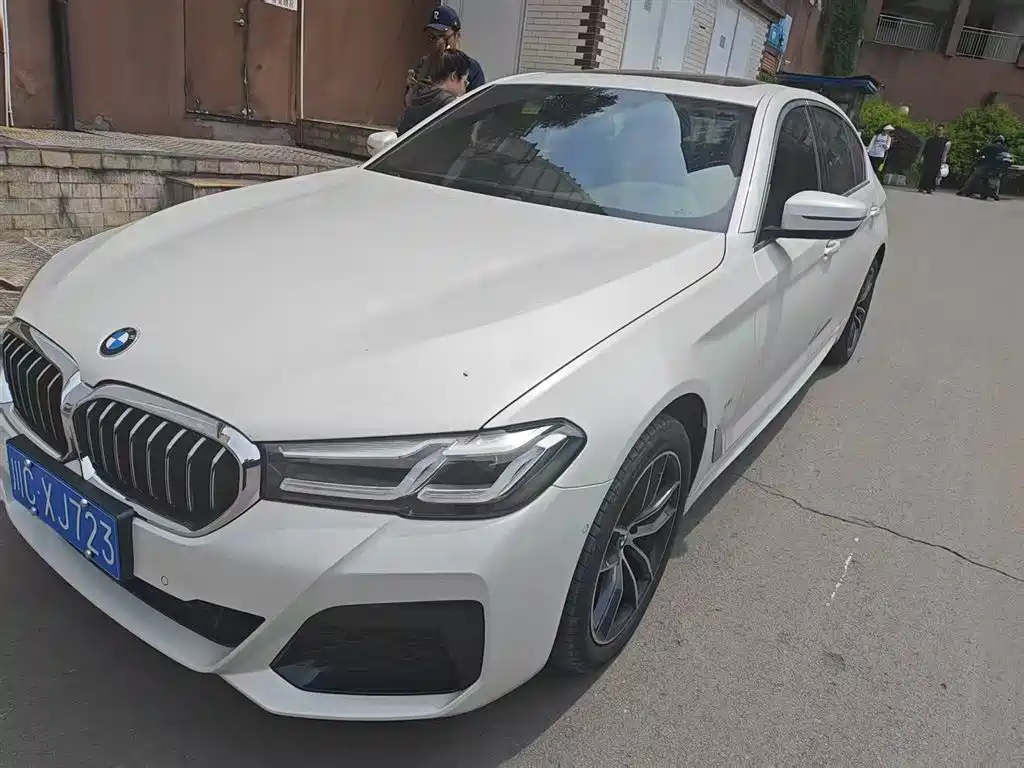 BMW 5 Series 2022
