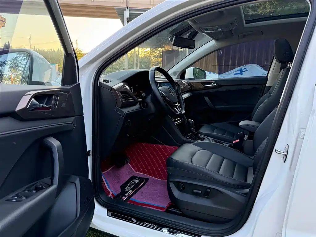 Volkswagen Tharu 2022 280TSI Comfort