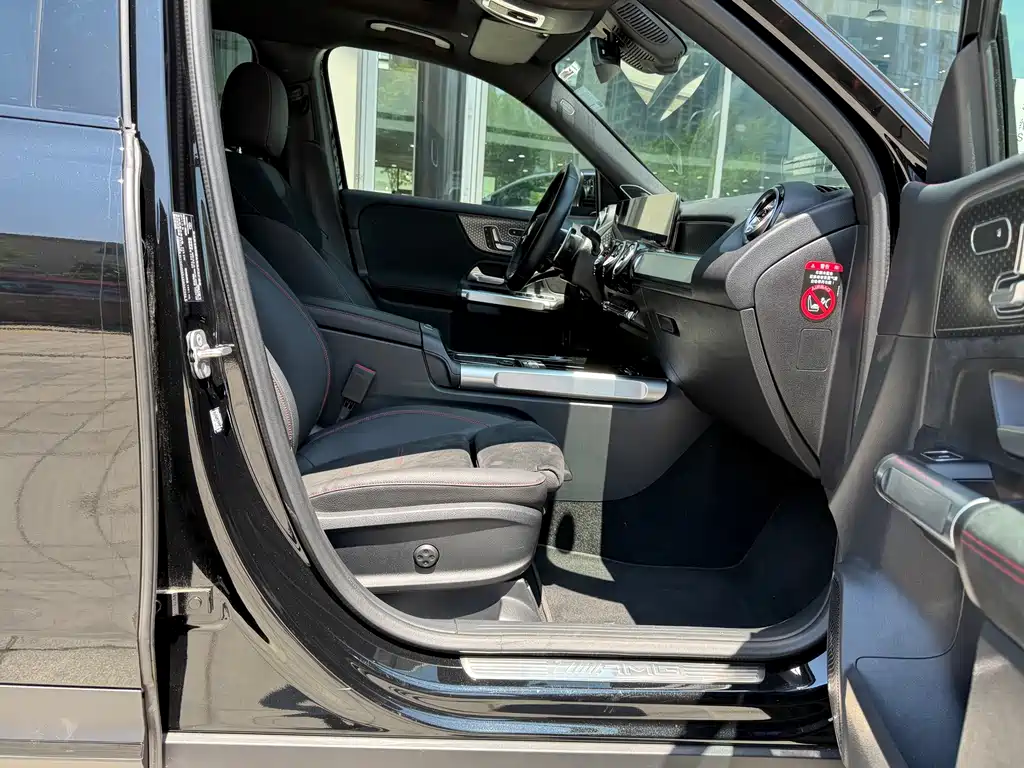 Mercedes-Benz GLB A MG 2026 AMG GLB 35 4MATIC