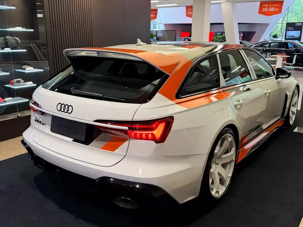 Audi RS 6 2025 RS 6 Avant GT