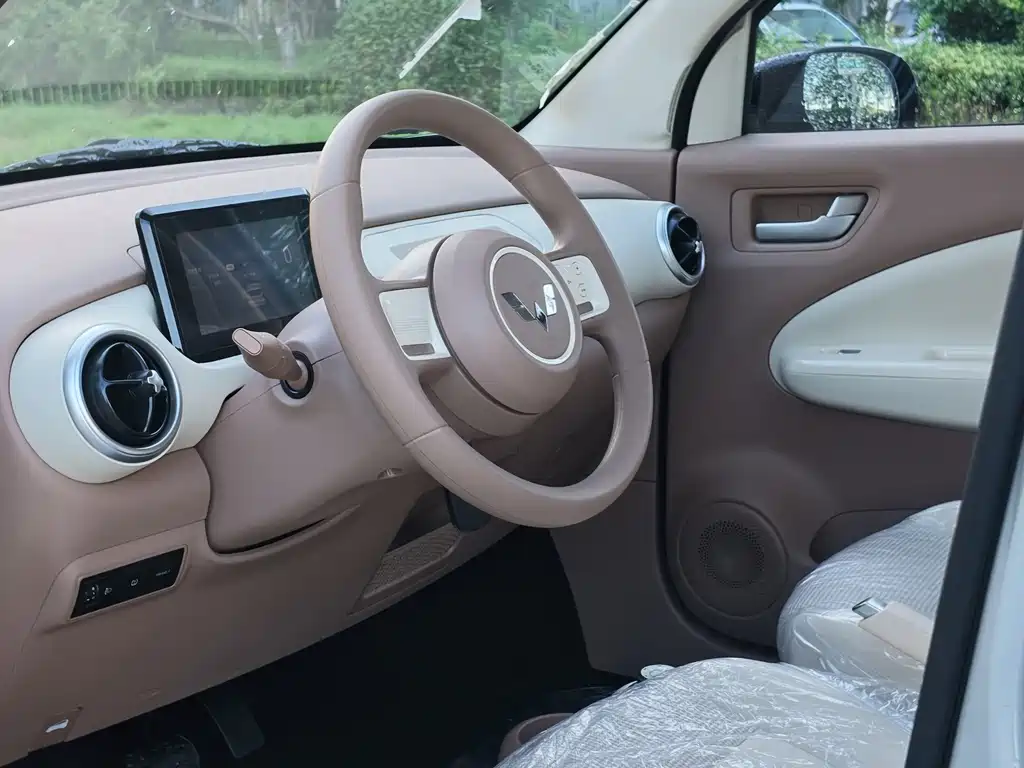 Wuling Mini EV MINIEV 2025